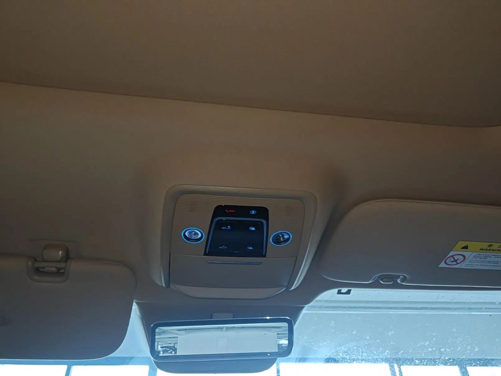 Denza D9 2025 DM-i Intelligent Drive 1020 Four-Wheel Drive Prestige Model — миниатюра 21