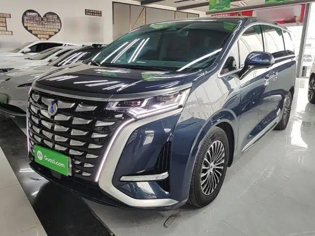 Denza D9 2024 DM-i 980 Four-Wheel Drive Flagship Model