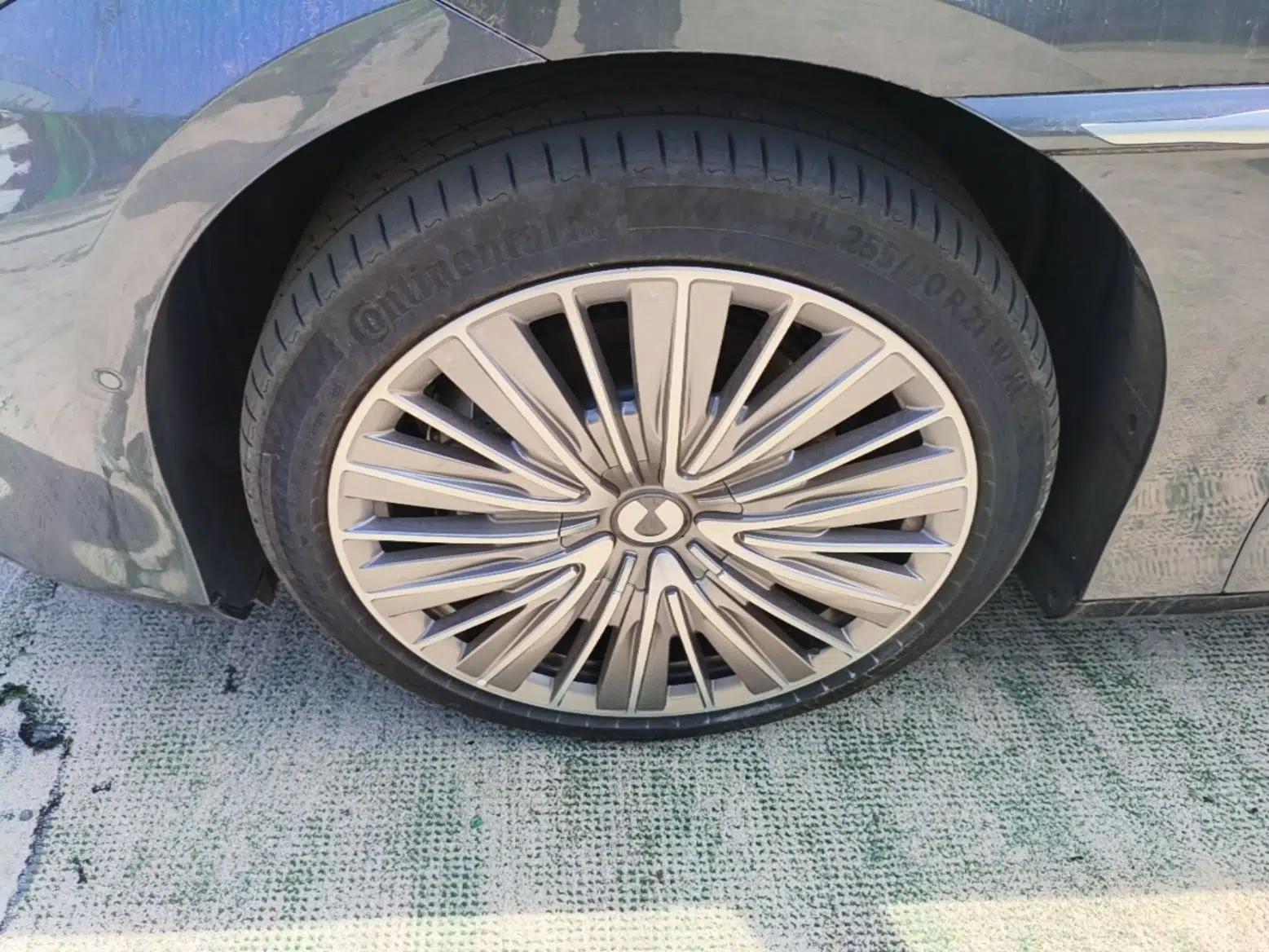 Denza Z9 2024 1100 km All-Wheel-Drive Ultra Version — миниатюра 8