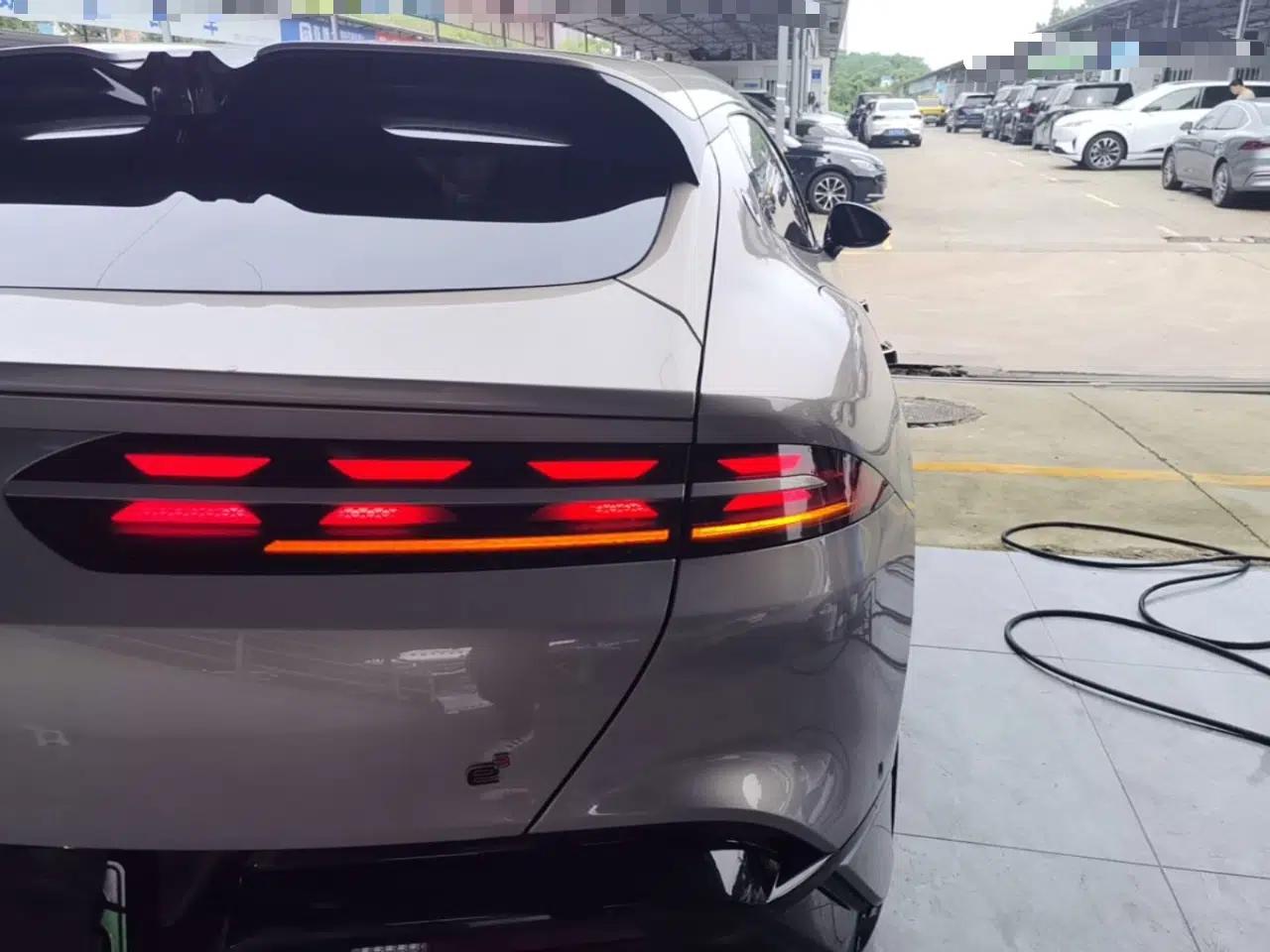 Denza Z9GT 2024 1100 Four-Wheel Drive Ultra Version — миниатюра 7