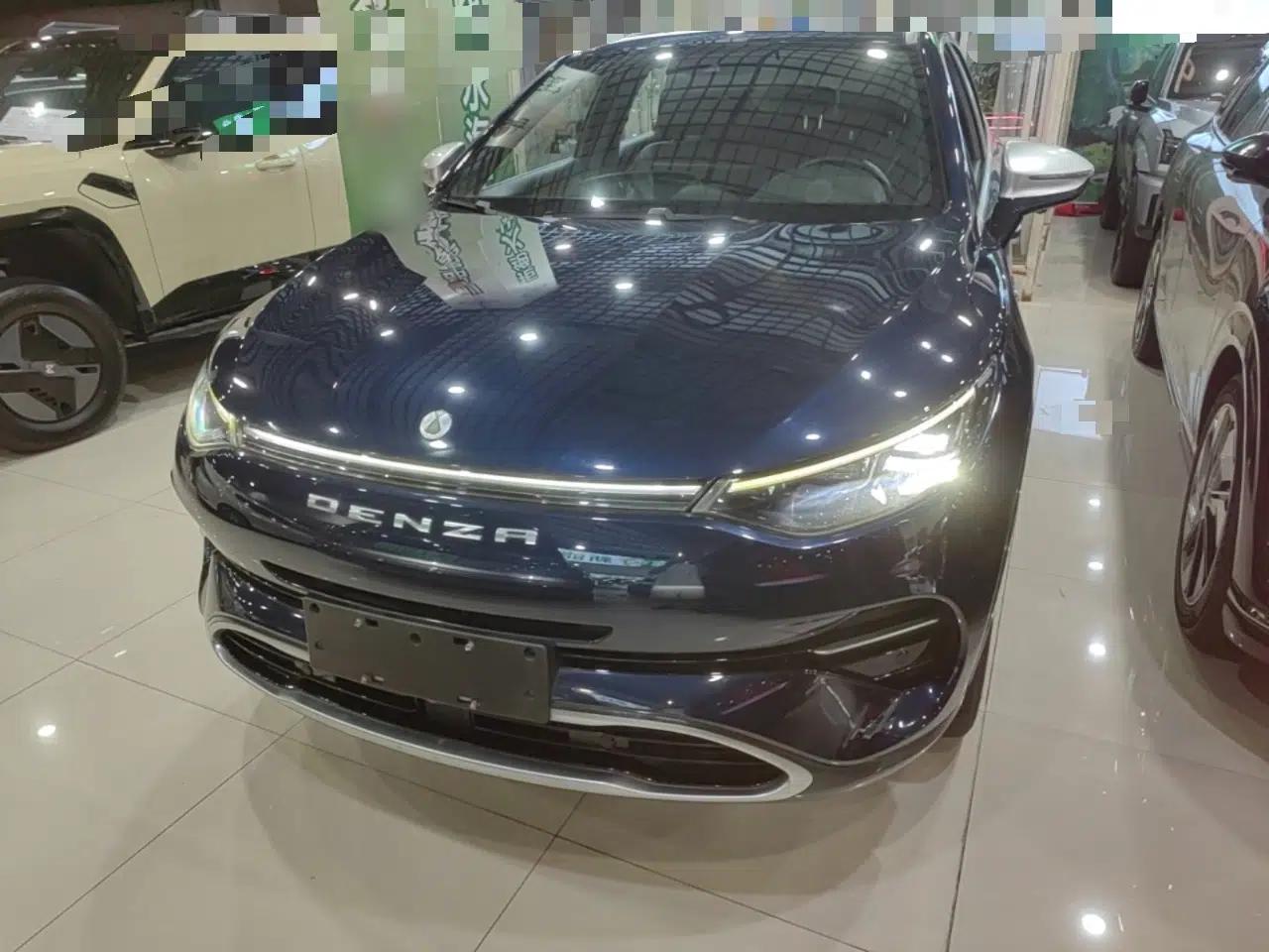 Denza X 2020 PHEV Classic Edition — миниатюра 1