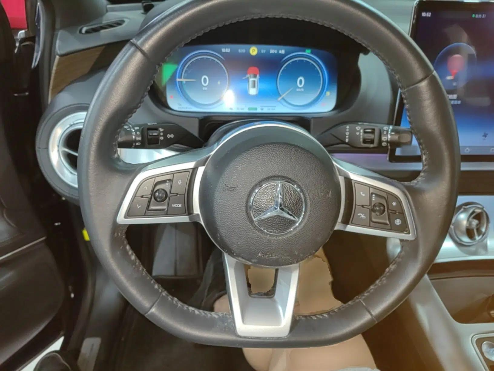 Denza X 2020 PHEV Classic Edition — миниатюра 14