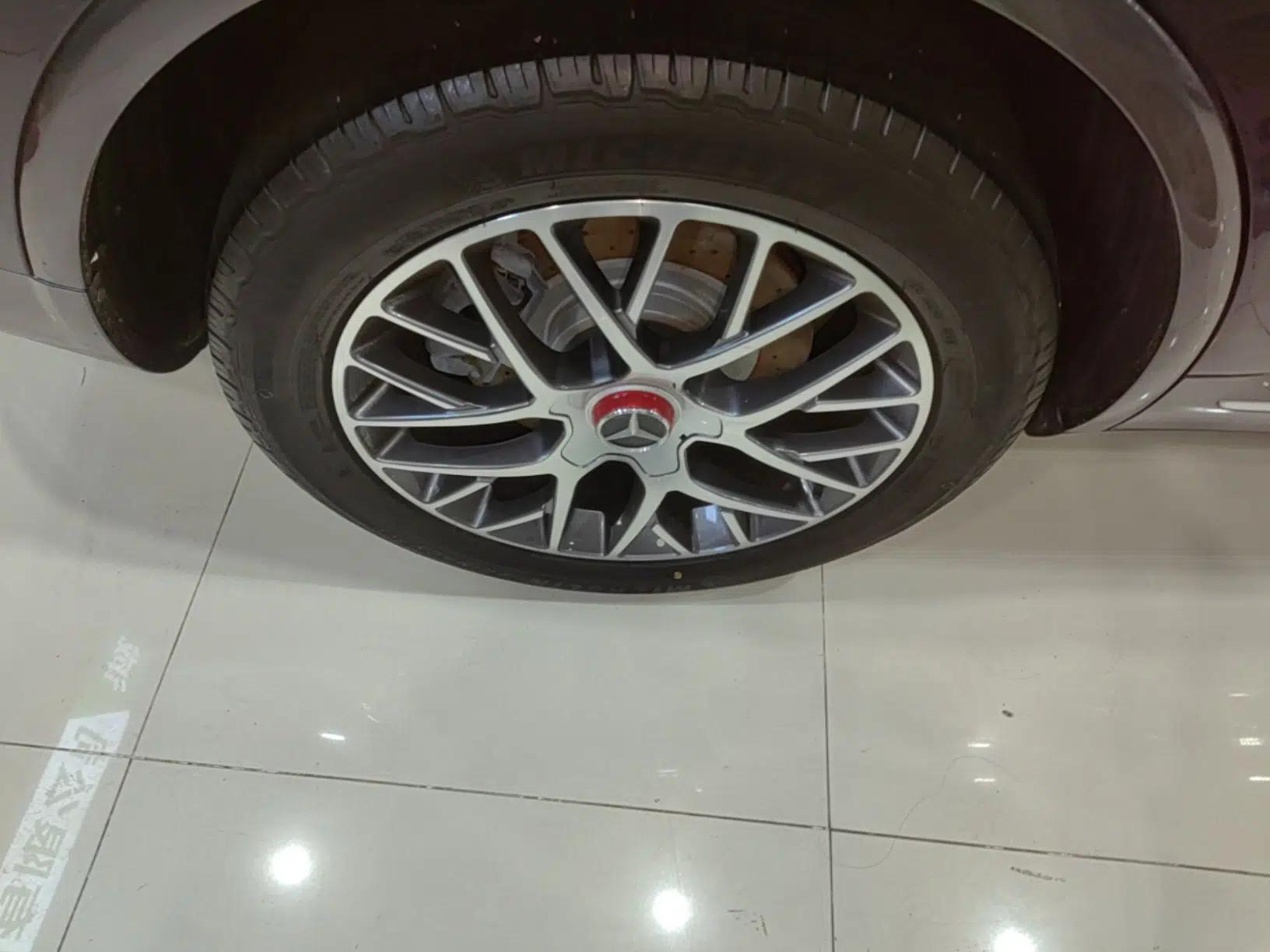Denza X 2020 PHEV Classic Edition — миниатюра 10