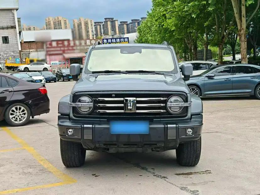 Tank 300 2023 City Edition 2.0T—Stylish as Ever — миниатюра 4