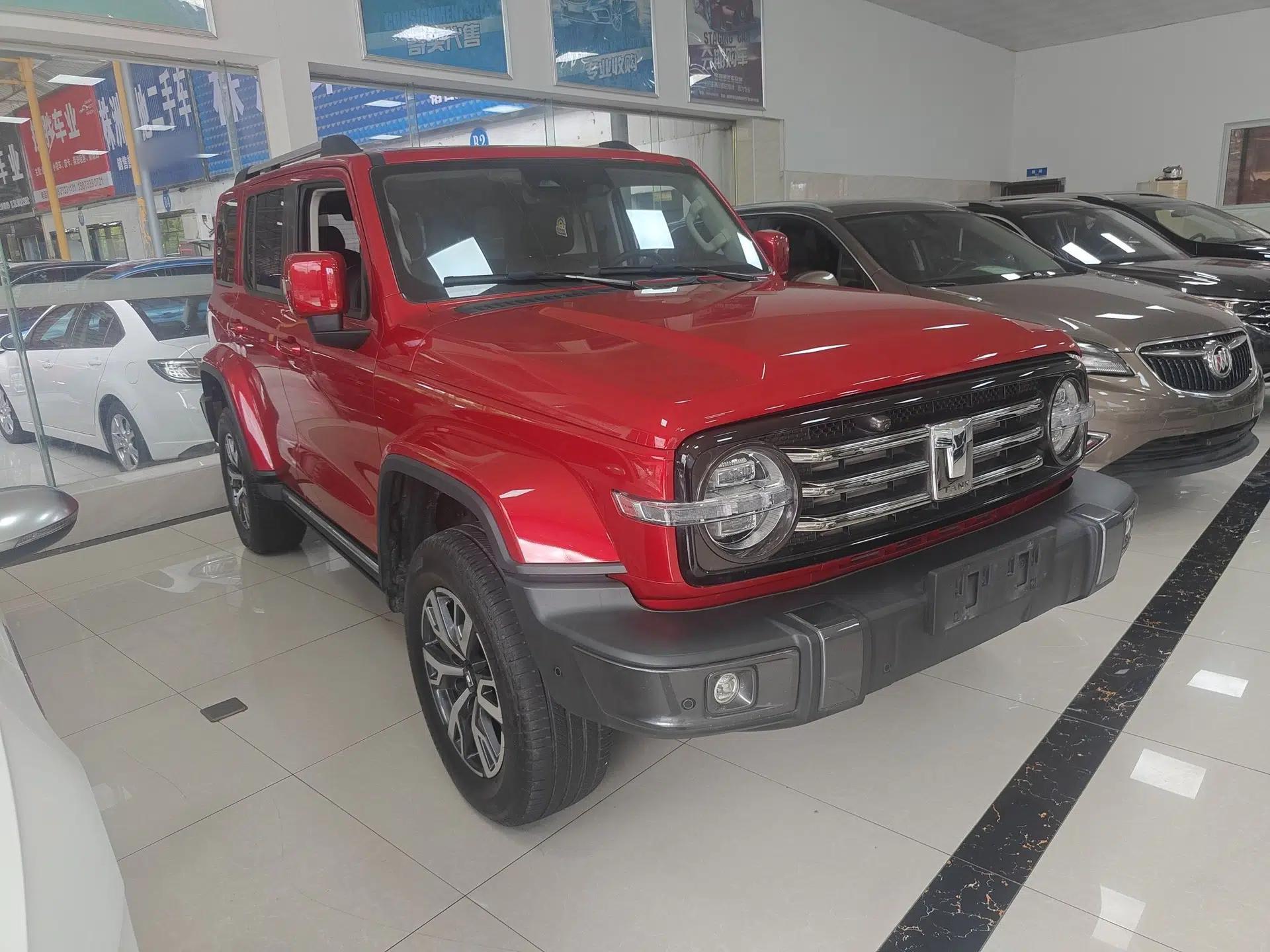 Tank 300 2023 City Edition 2.0T—Stylish as Ever — миниатюра 4