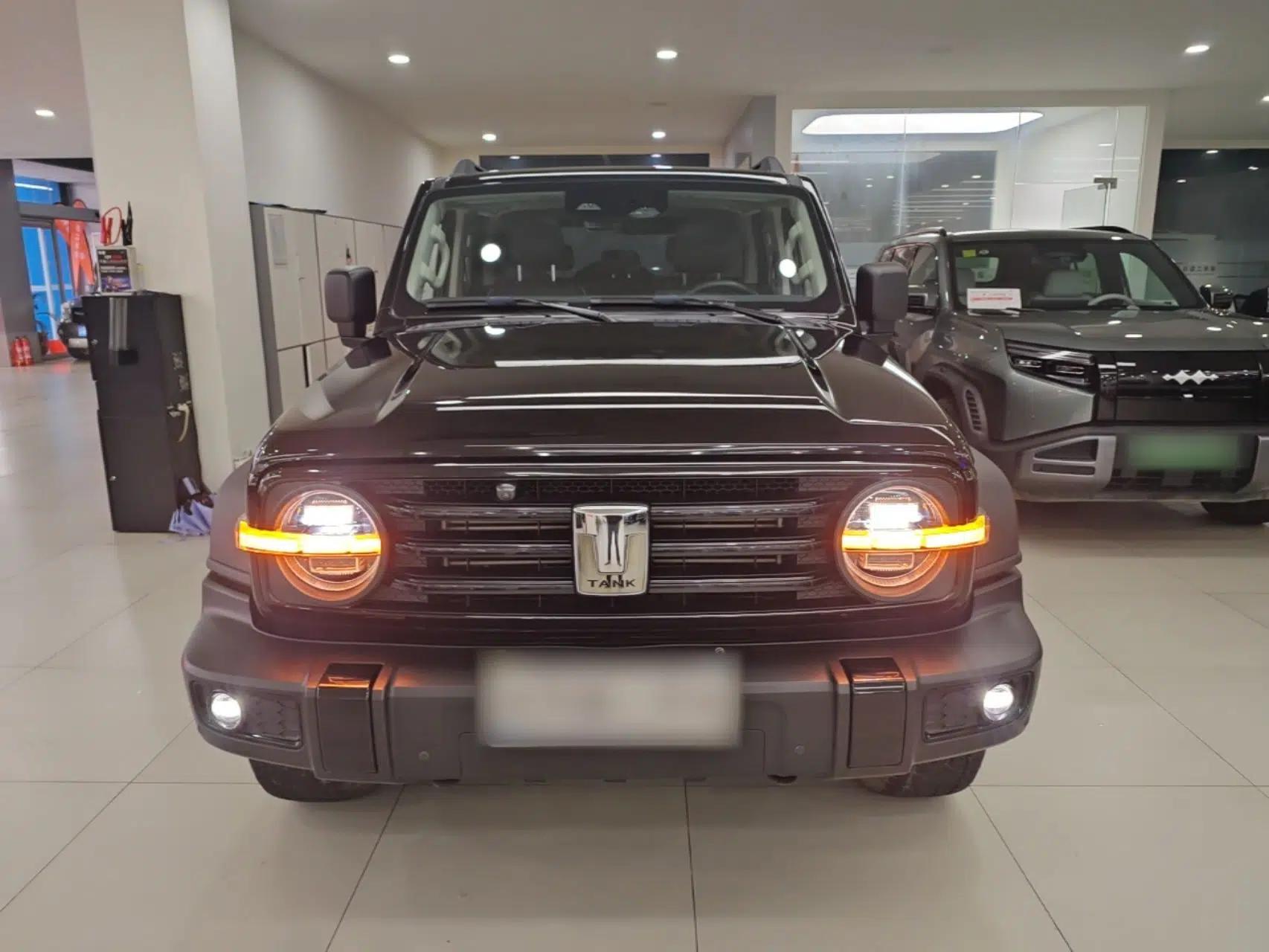 Tank 300 2021 Off-Road Edition 2.0T Challenger — миниатюра 2
