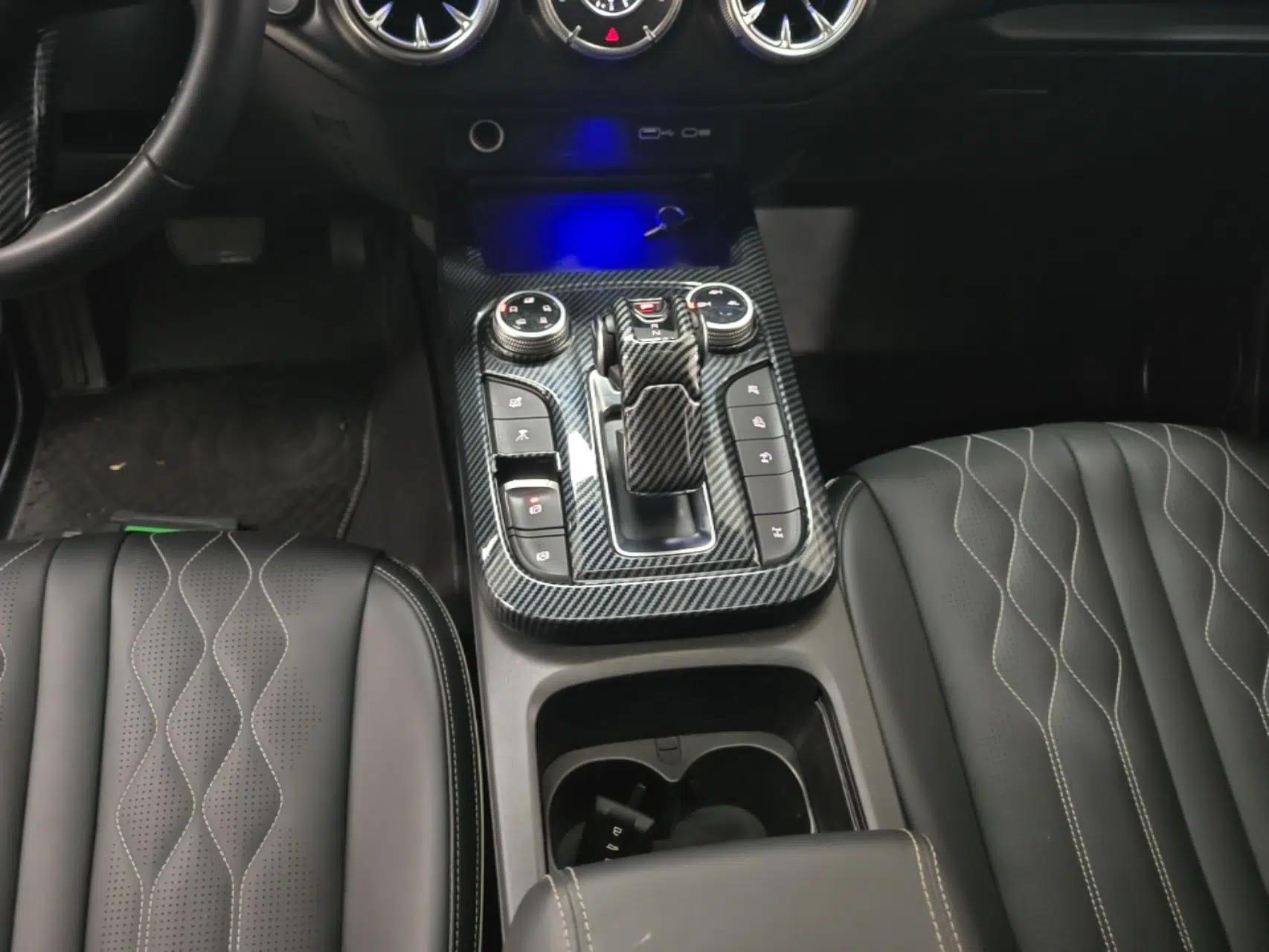 Tank 300 2021 Off-Road Edition 2.0T Challenger — миниатюра 17