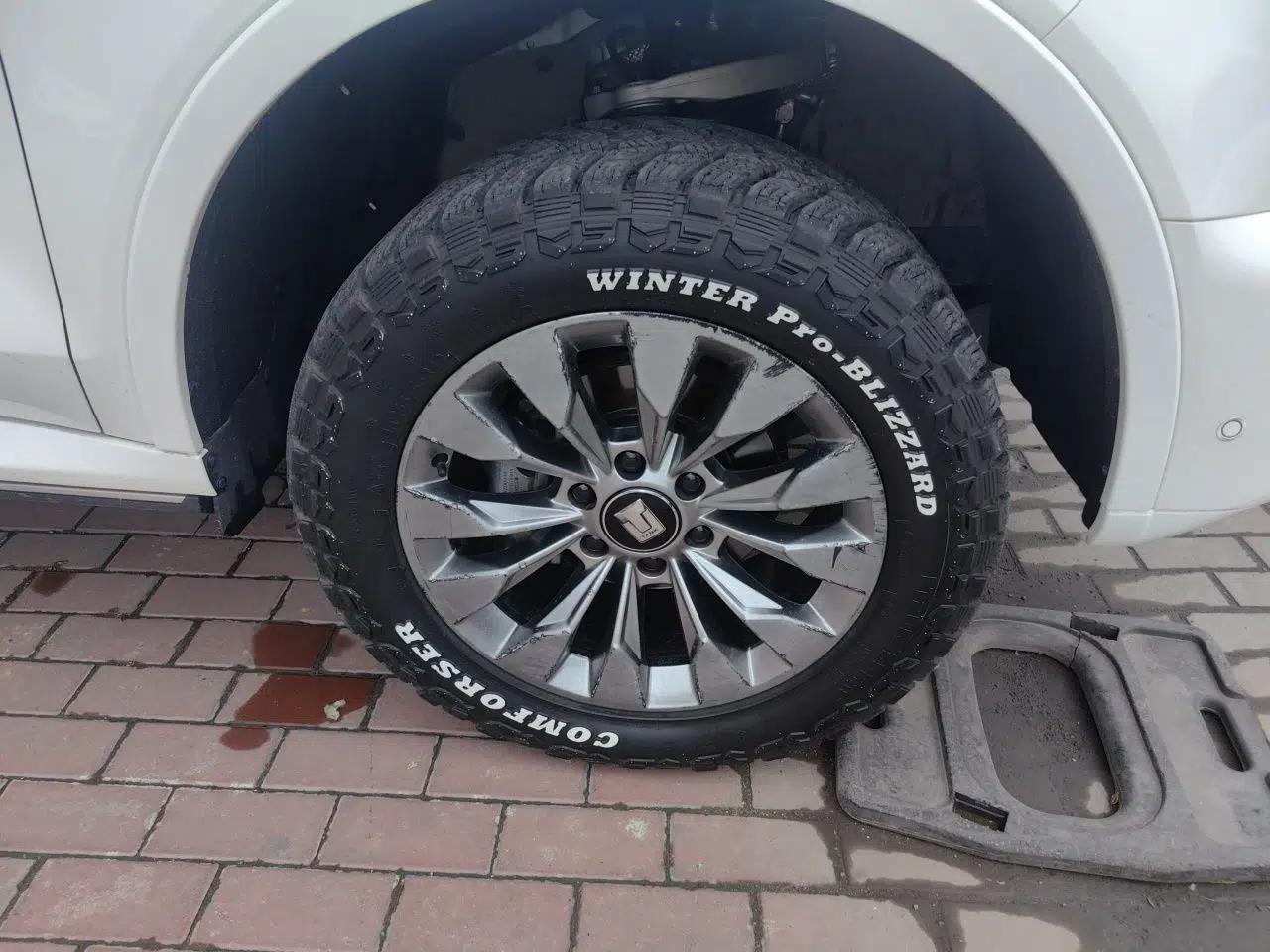 Tank 500 2022 3.0T Sport Edition "Creation" Version 5-Seater — миниатюра 8