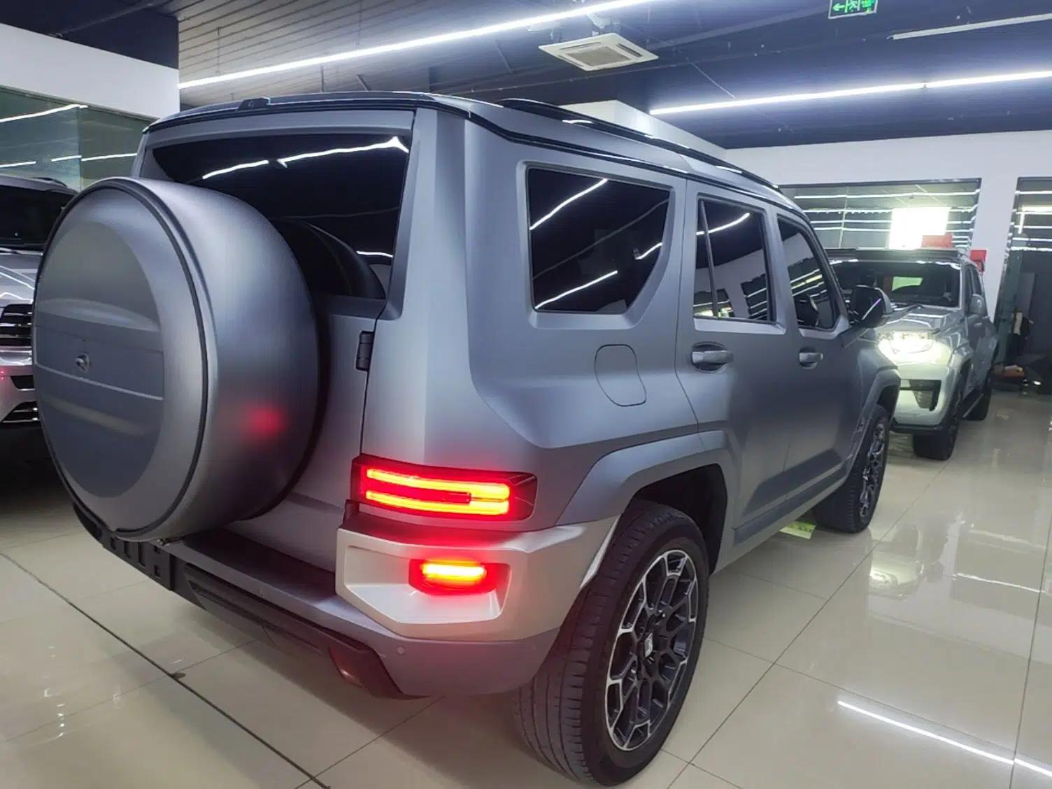 Tank 700 New Energy 2024 Hi4-T Extreme Edition — миниатюра 6