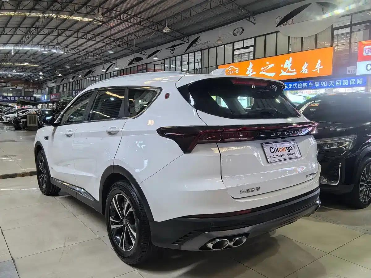 Jetour X70 PLUS 2021 1.6T DCT Star 7-seater — миниатюра 4
