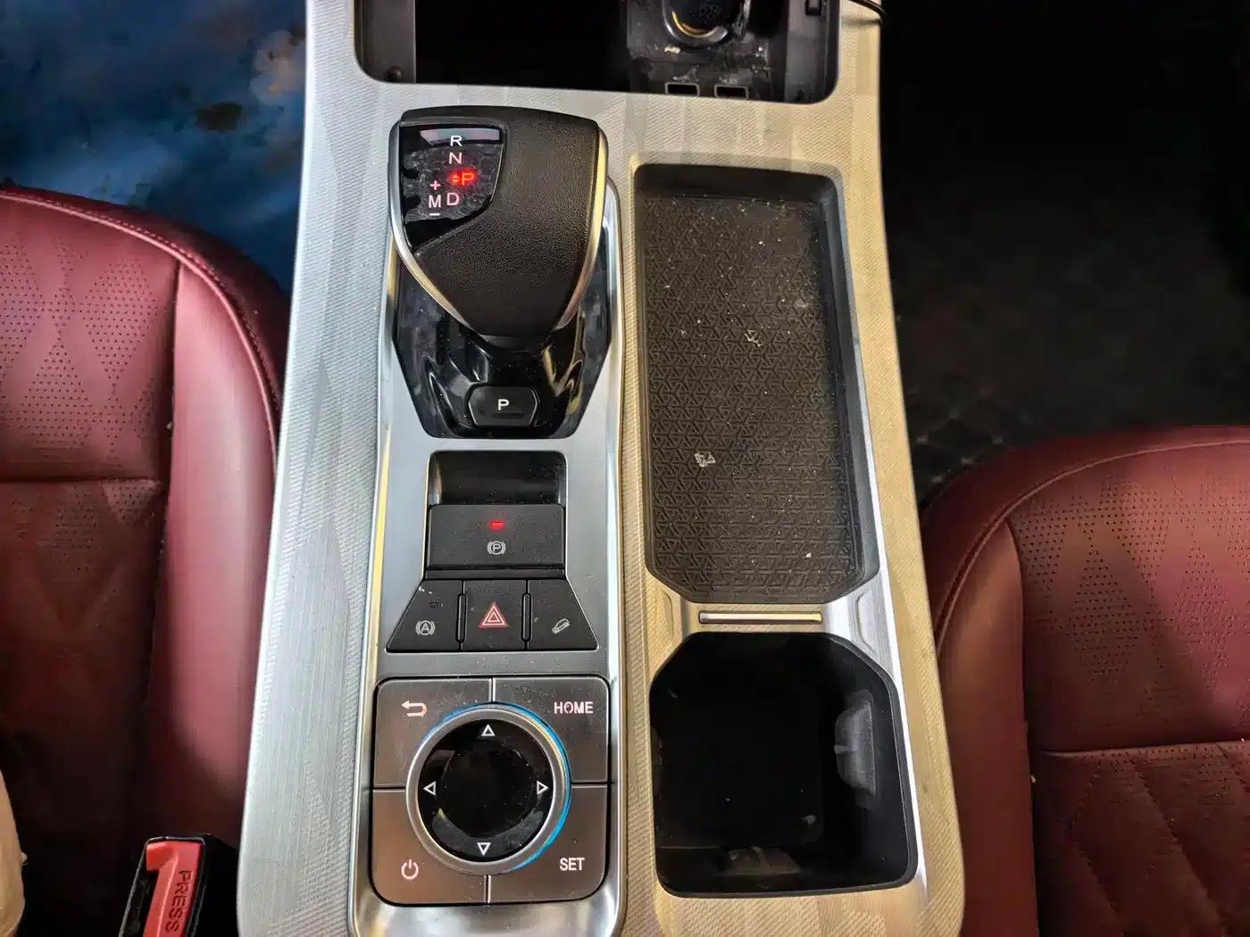 Jetour X70 PLUS 2022 1.5T CVT 5-seater — миниатюра 11