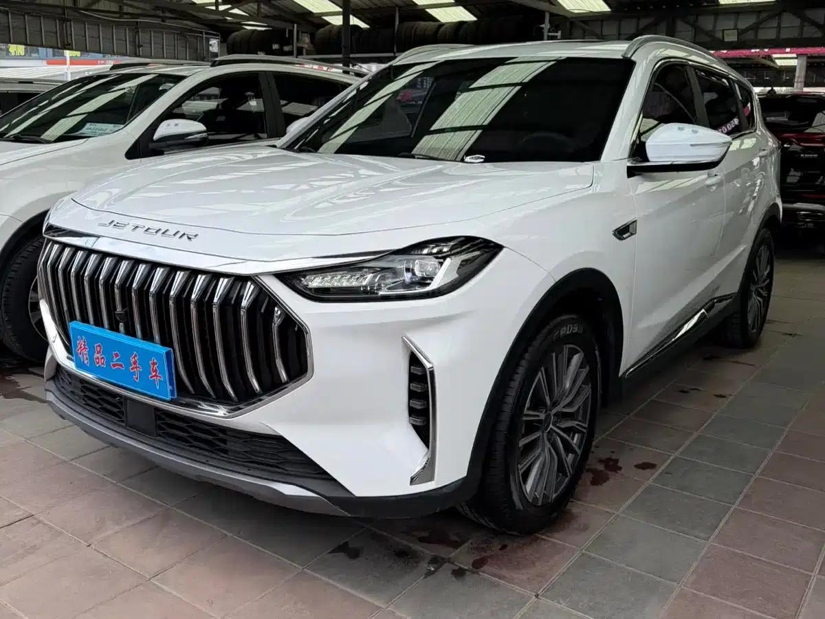 Jetour X70 PLUS 2023 1.5T DCT Warrior PLUS 5-seater — миниатюра 1