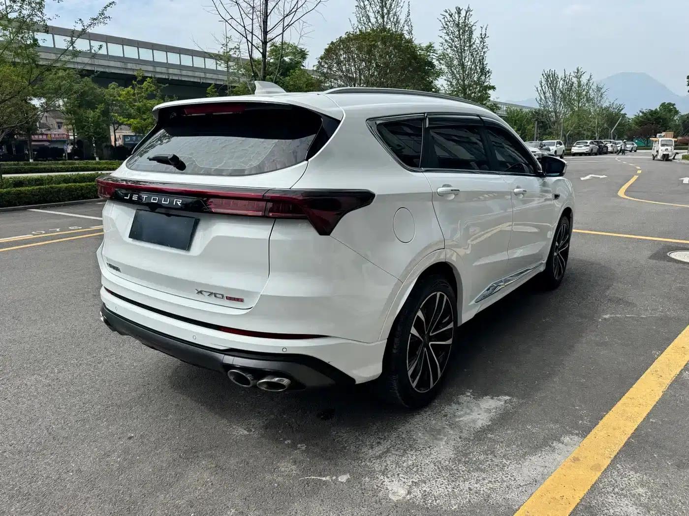 Jetour X70 PLUS 2023 1.6T DCT Strongman PRO+ 7-seater — миниатюра 13