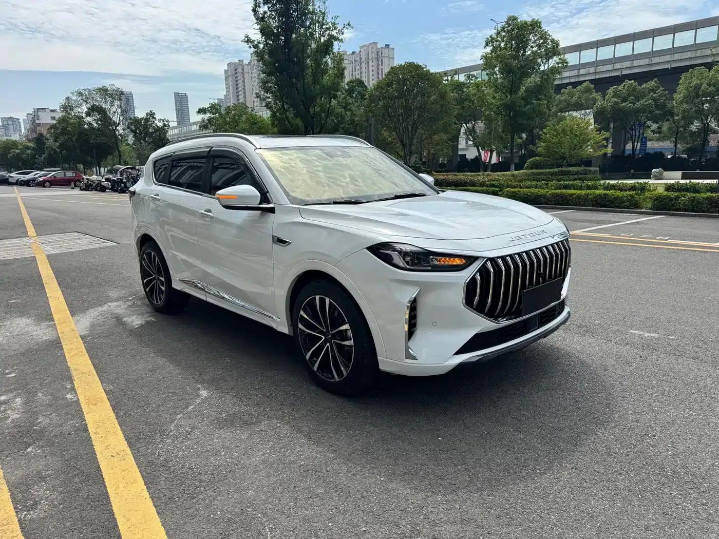 Jetour X70 PLUS 2023 1.6T DCT Strongman PRO+ 7-seater — миниатюра 3