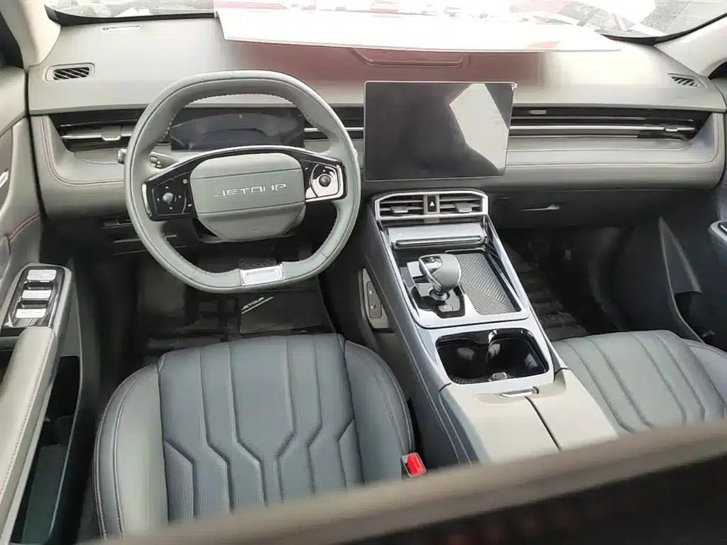 Jetour Dasheng 2025 1.5T DCT Luxury Edition — миниатюра 16