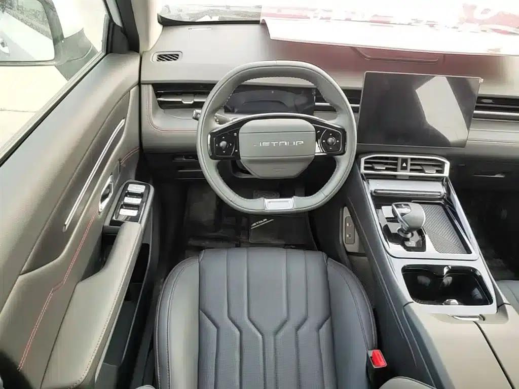 Jetour Dasheng 2025 1.5T DCT Luxury Edition — миниатюра 17