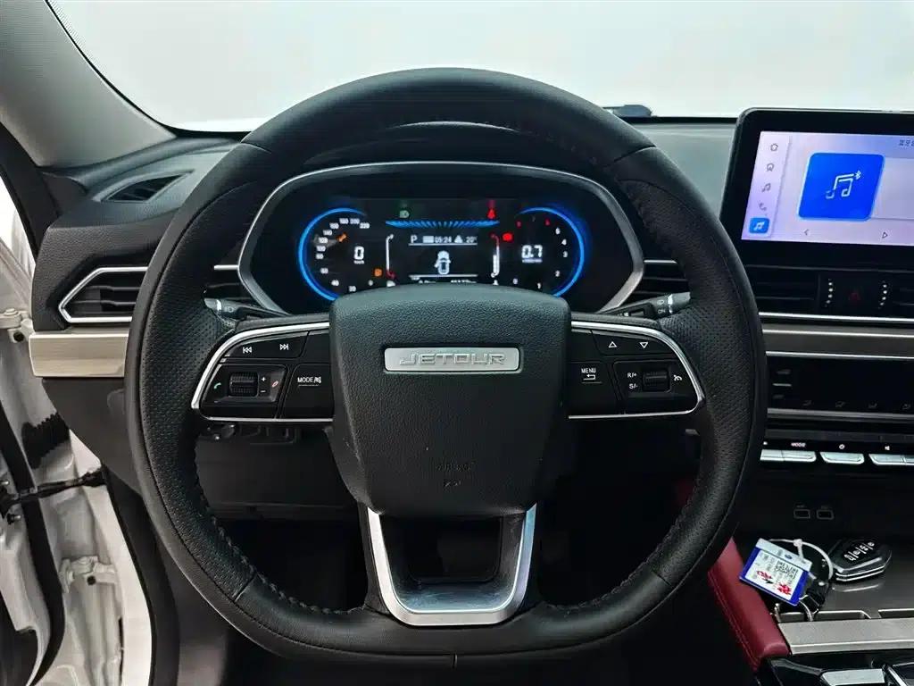Jetour X70 2023 1.5T DCT Beyond PRO Edition 7-seater — миниатюра 11