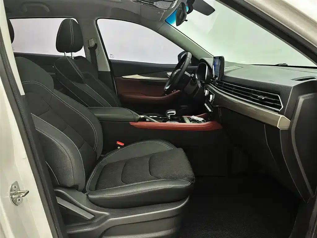 Jetour X70 2023 1.5T DCT Beyond PRO Edition 7-seater — миниатюра 20
