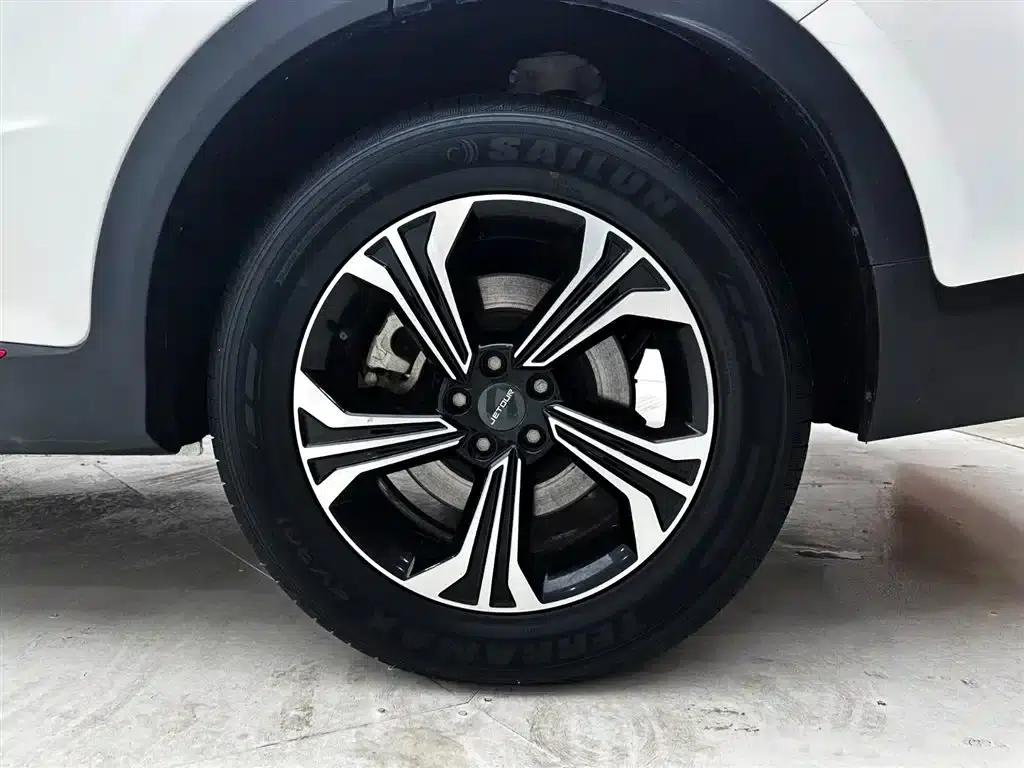 Jetour X70 2023 1.5T DCT Beyond PRO Edition 7-seater — миниатюра 22