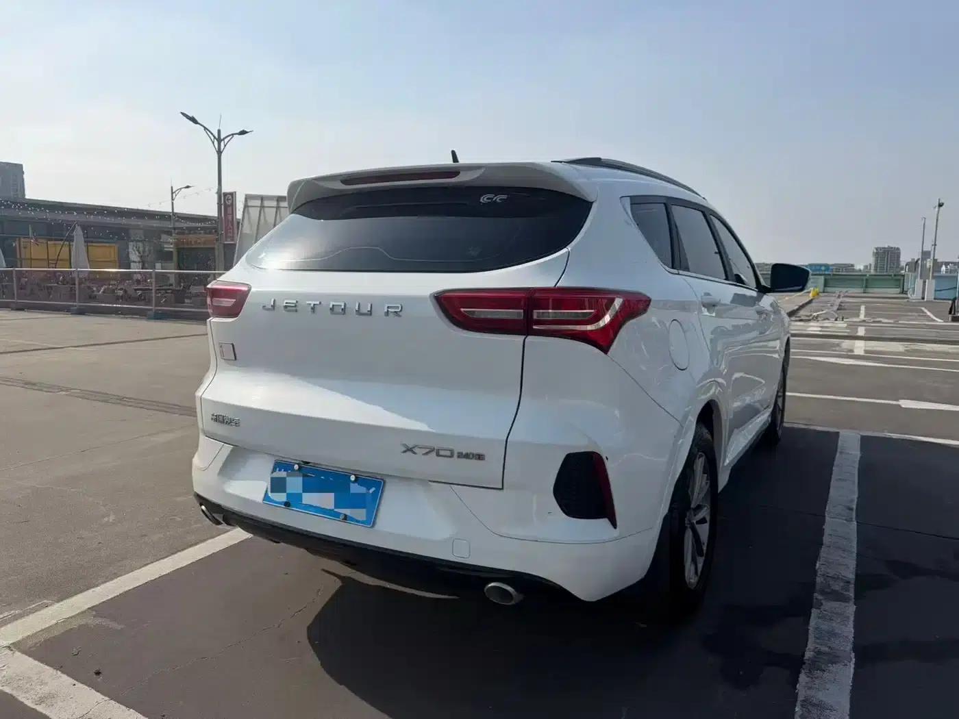 Jetour X70 2020 1.5T Manual Comfort Edition 5-seater — миниатюра 4