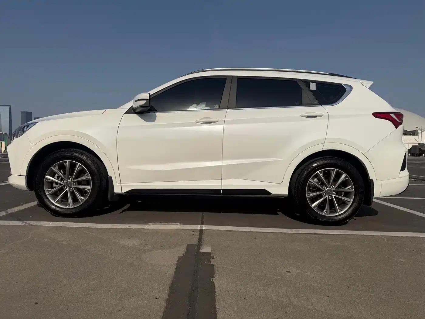 Jetour X70 2020 1.5T Manual Comfort Edition 5-seater — миниатюра 7