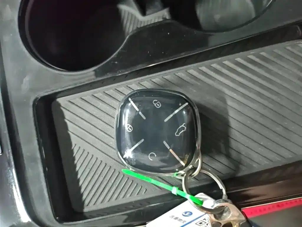 Jetour i-DM 2023 1.5T DHT Lightning — миниатюра 9