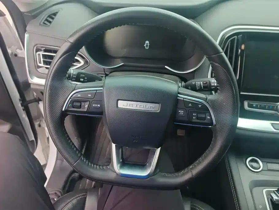 Jetour X70M 2021 1.5T DCT Premium Partner Edition 7-seater — миниатюра 15