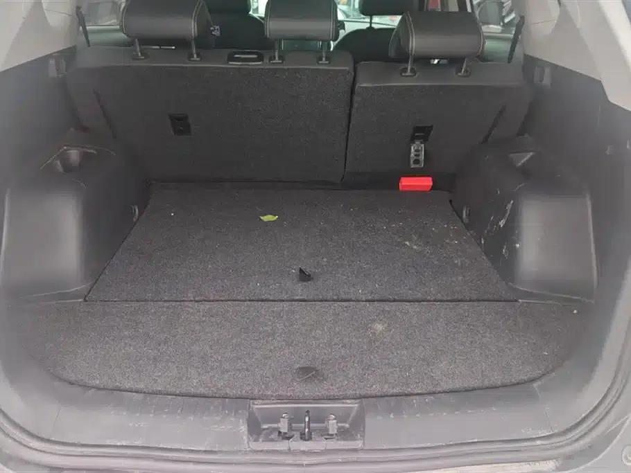 Jetour X70M 2021 1.5T DCT Premium Partner Edition 7-seater — миниатюра 4