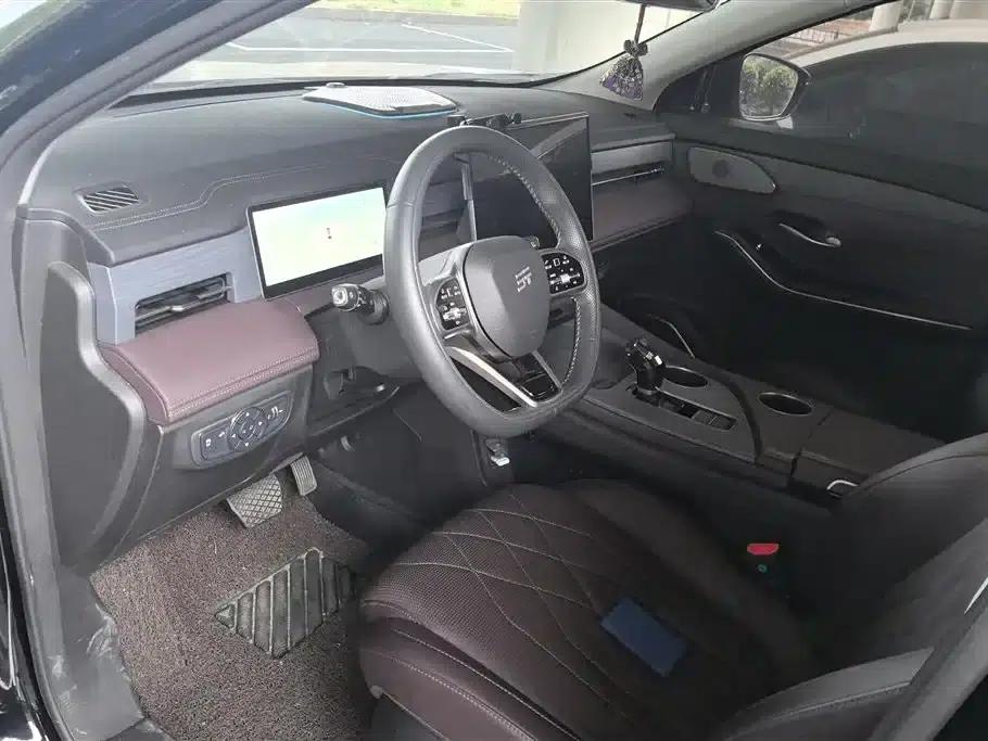Jetour X90 PRO 2024 2.0T DCT Premium Edition 5-seater — миниатюра 12