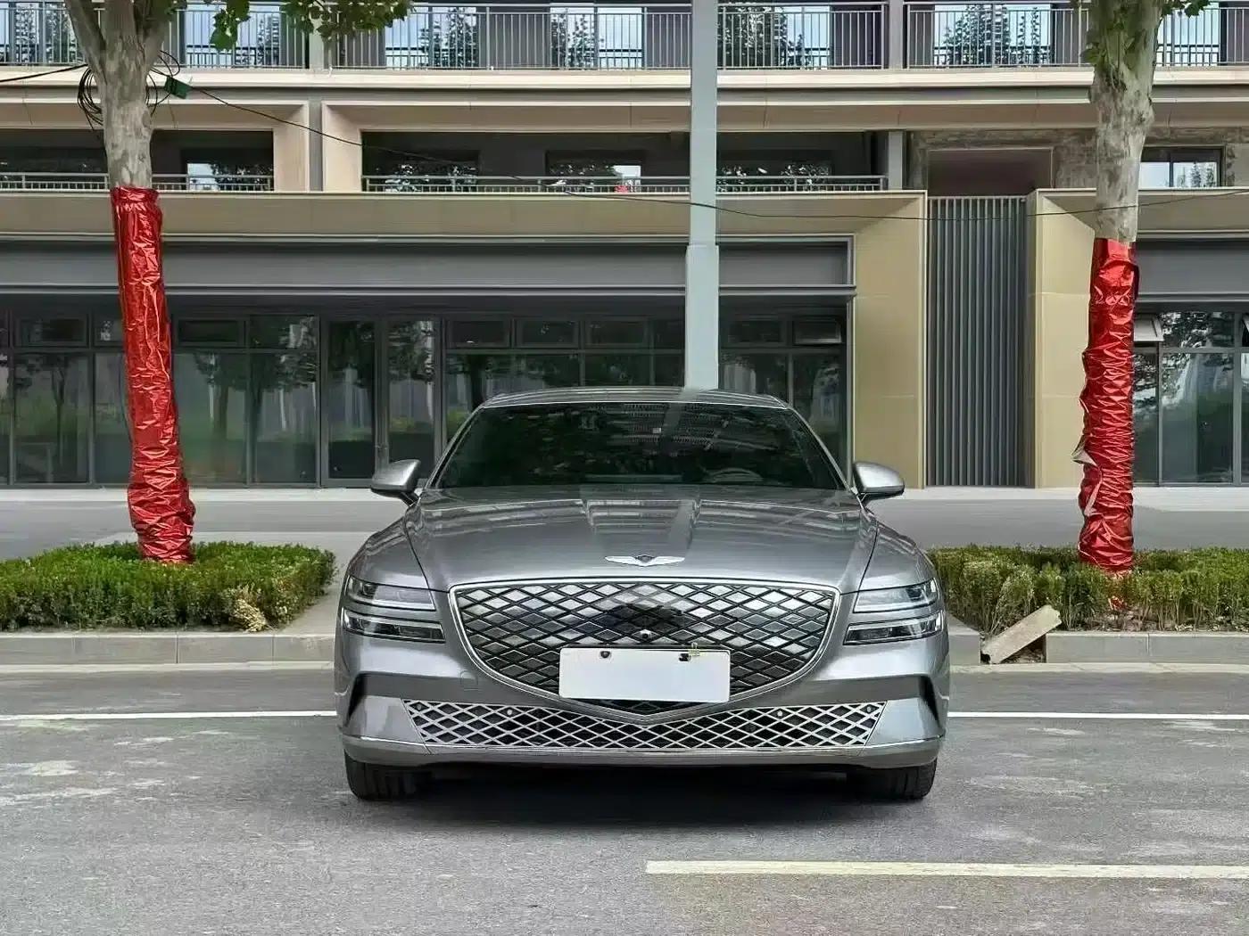 Genesis G80 EV 2023 Model - G80 EV Flagship Edition — миниатюра 2