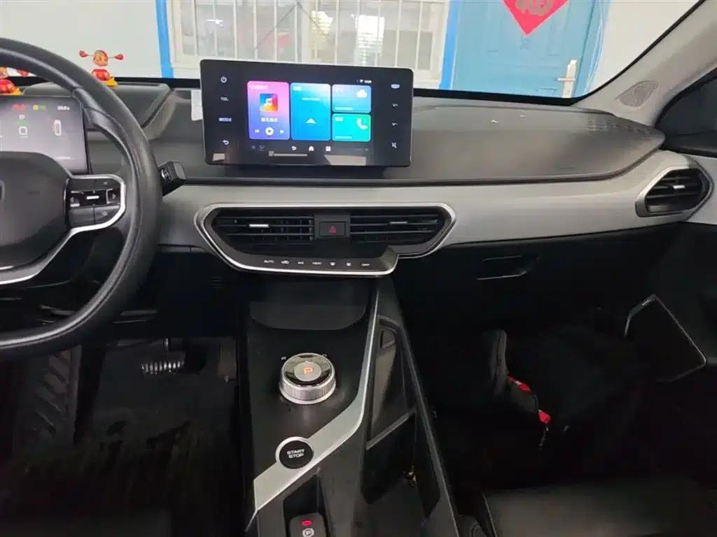 Geely Geometry A 2024 Model 410KM Travel Edition — миниатюра 13