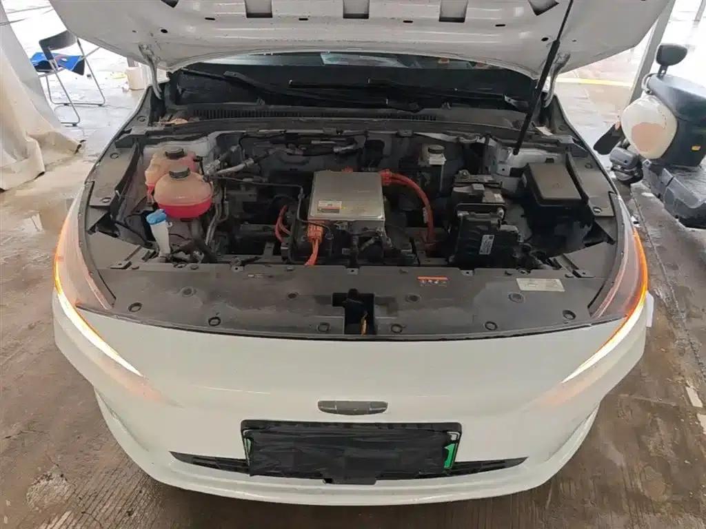 Geely Geometry A 2024 Model 410KM Travel Edition — миниатюра 20