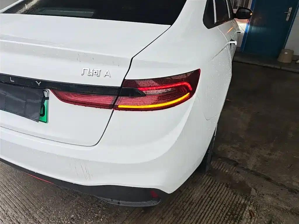 Geely Geometry A 2024 Model 410KM Travel Edition — миниатюра 8