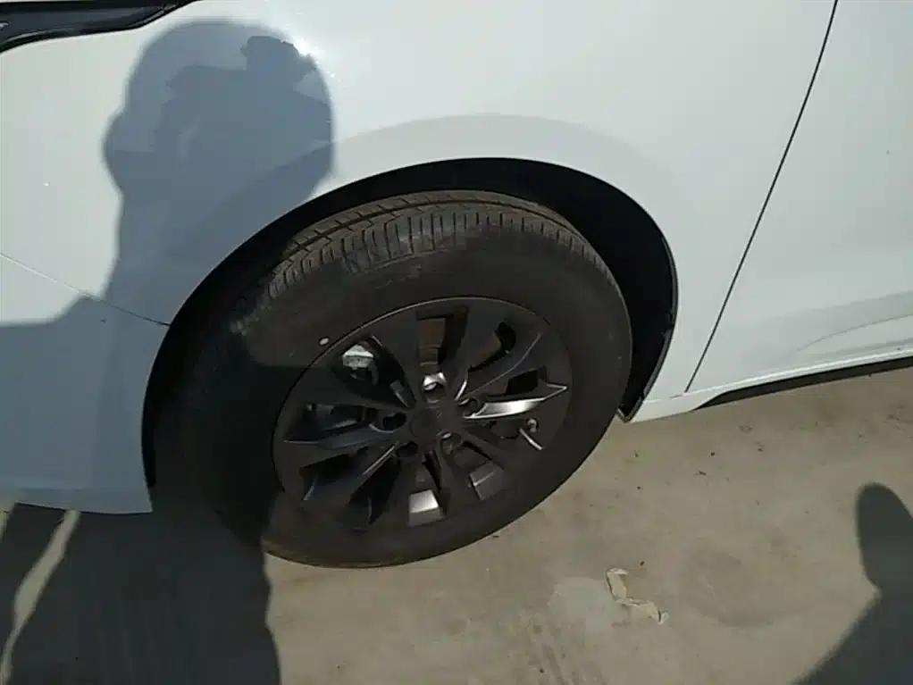 Geely Geometry A 2024 500KM Travel Edition — миниатюра 23