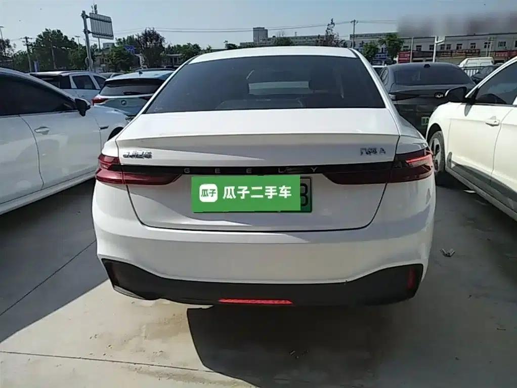 Geely Geometry A 2024 500KM Travel Edition — миниатюра 6