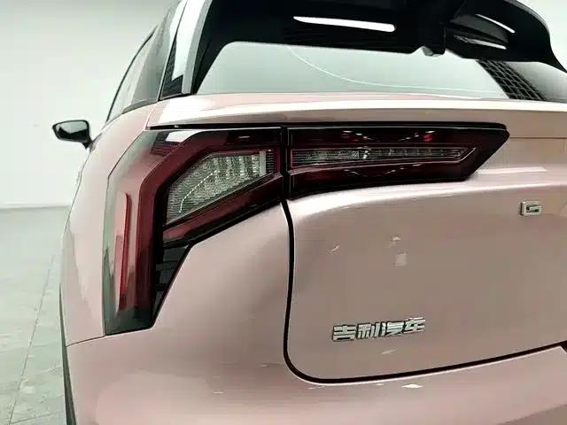 Geely Geometry E Firefly 2024 Model, 401km/h (Fluorescent) — миниатюра 15