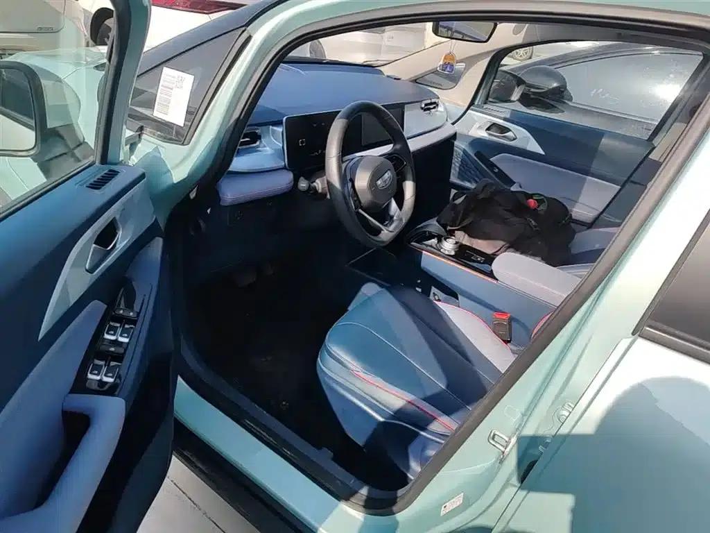 Geely Geometry E Firefly 2022 Model 401KM Linglong Tiger 4-Seater — миниатюра 15