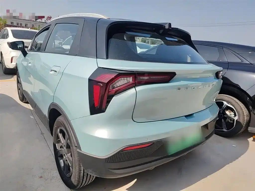 Geely Geometry E Firefly 2022 Model 401KM Linglong Tiger 4-Seater — миниатюра 5