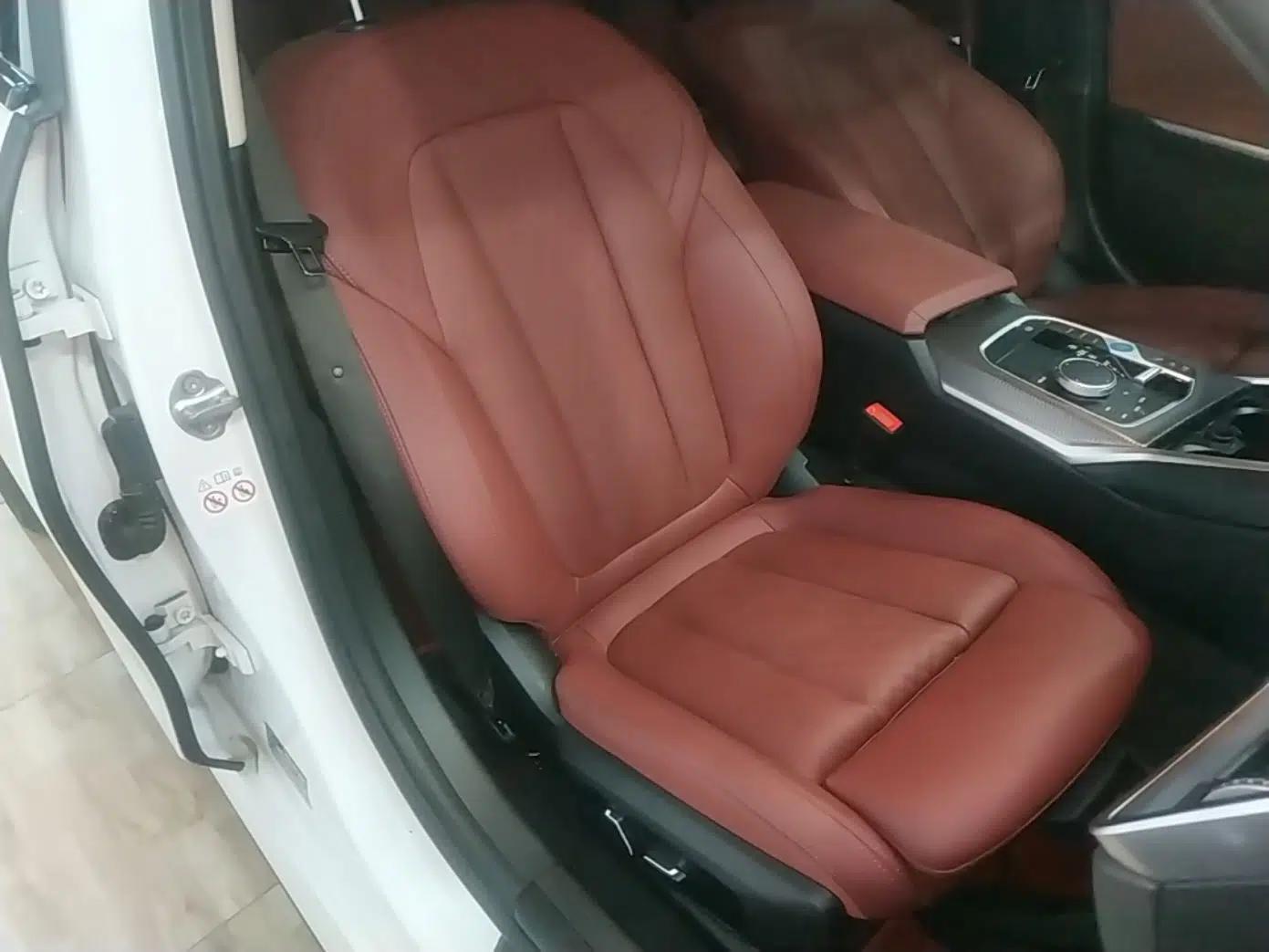 BMW i3 2024 eDrive 40 L Midnight Sports Package — миниатюра 23