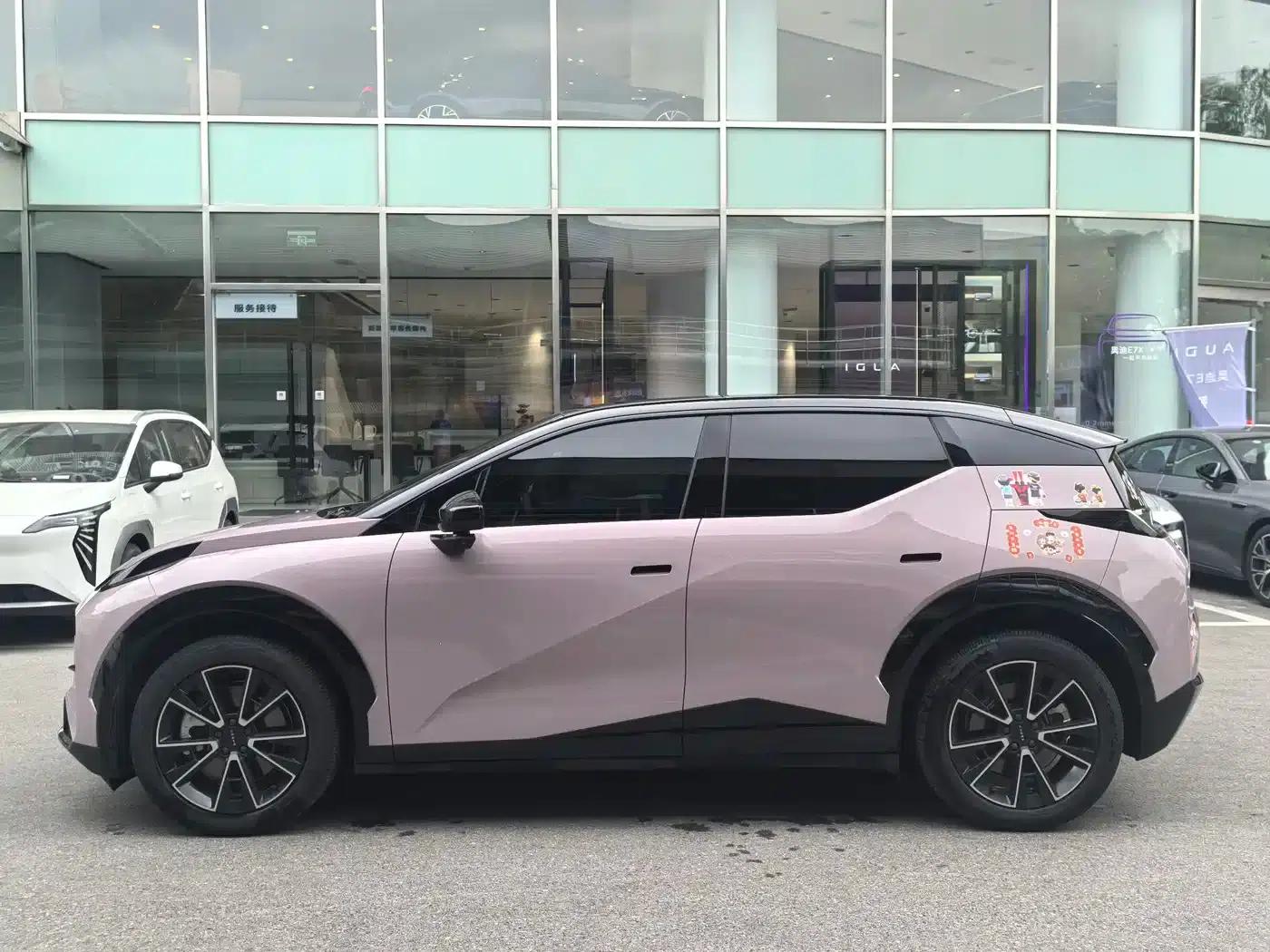 Jike X 2025 Five-Seat Four-Wheel Drive Sport Edition — миниатюра 18