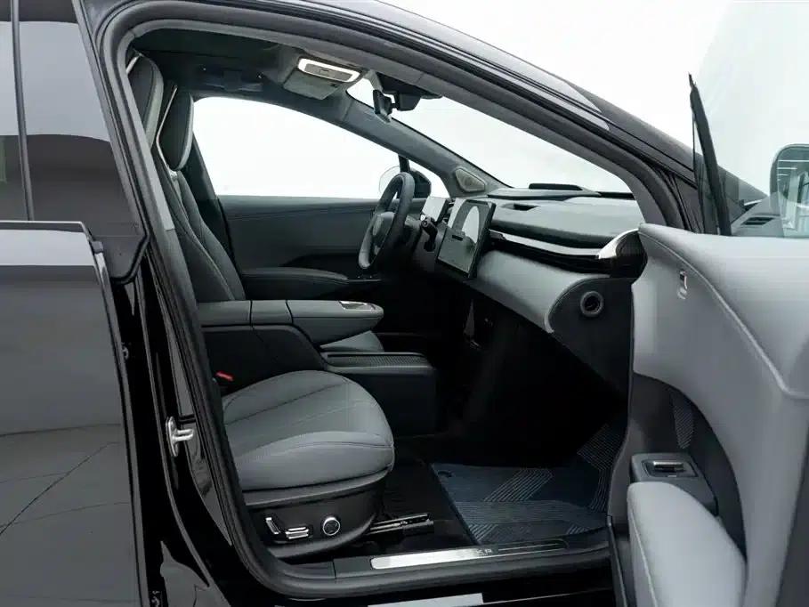 Jike X 2025 Five-Seat Long-Range Version — миниатюра 16