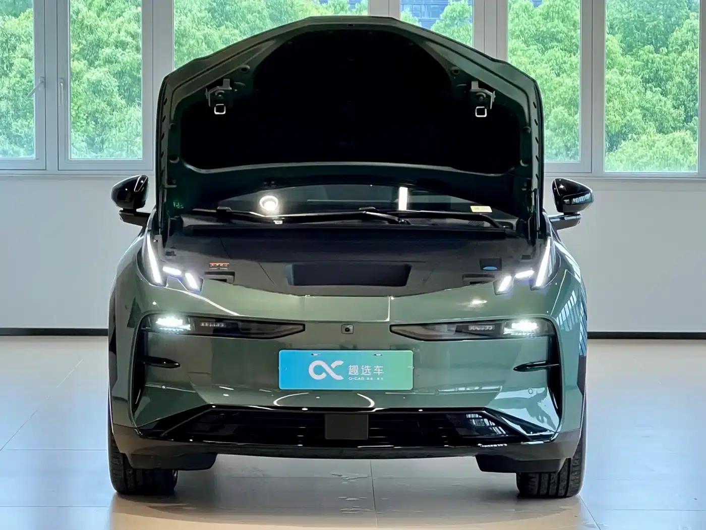 Jike X 2025 Five-Seat Four-Wheel Drive Sport Edition — миниатюра 15