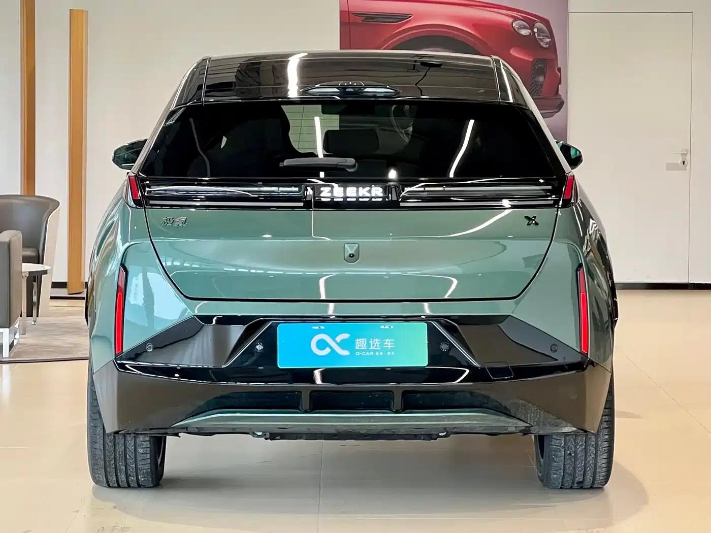 Jike X 2025 Five-Seat Four-Wheel Drive Sport Edition — миниатюра 6