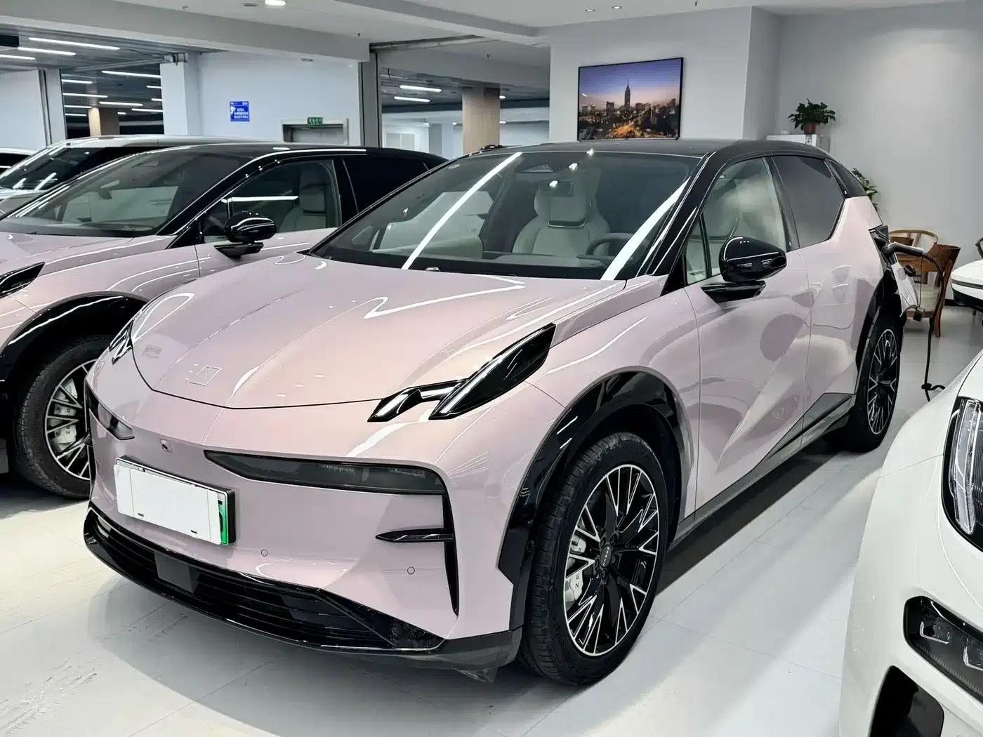 Extreme Krypton X 2025 Four-Seat Rear-Wheel Drive Cube Edition — миниатюра 1