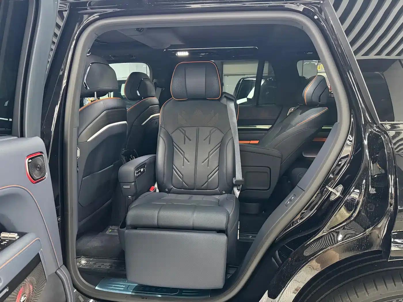 Extreme Krypton 9X 2025 Obsidian Black Edition 70kWh — миниатюра 14