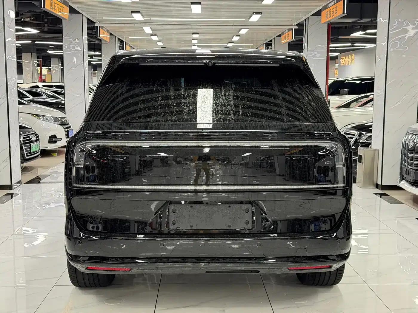 Extreme Krypton 9X 2025 Obsidian Black Edition 70kWh — миниатюра 4
