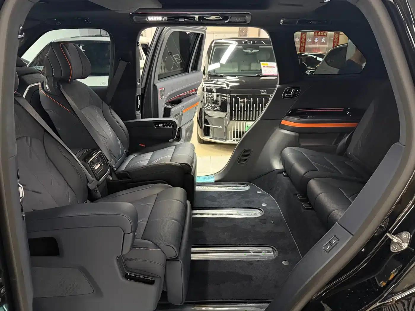 Extreme Krypton 9X 2025 Obsidian Black Edition 70kWh — миниатюра 10