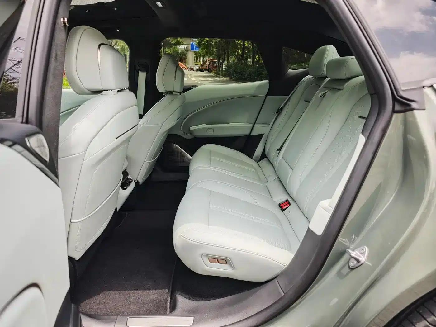 Jike 007 2025 Long Range 4WD Intelligent Driving Edition 100kWh — миниатюра 7