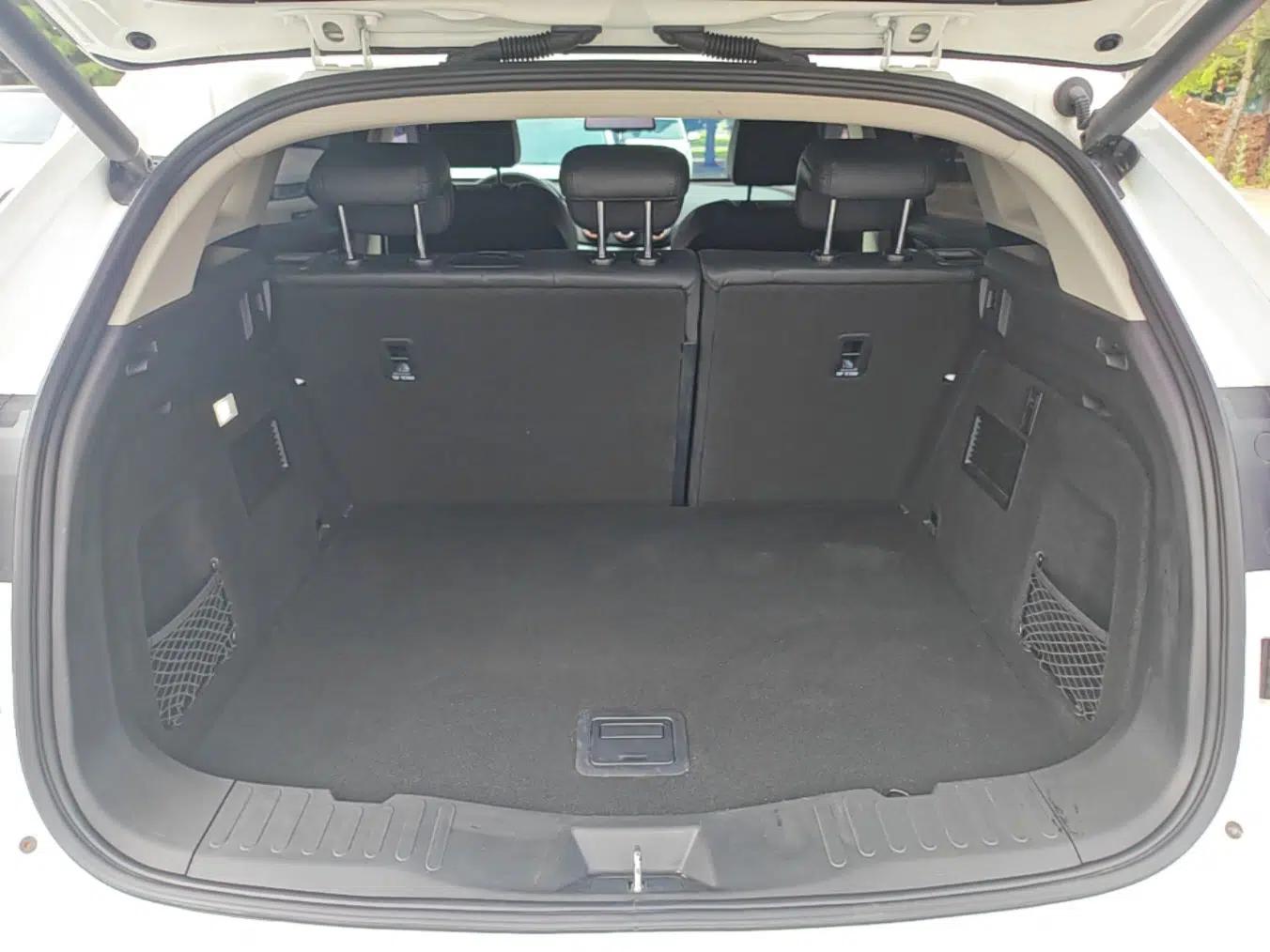 Wey VV5 2019 Upgraded Model 2.0T Two-Wheel Drive Ultra-Luxury Version China V Standard — миниатюра 22