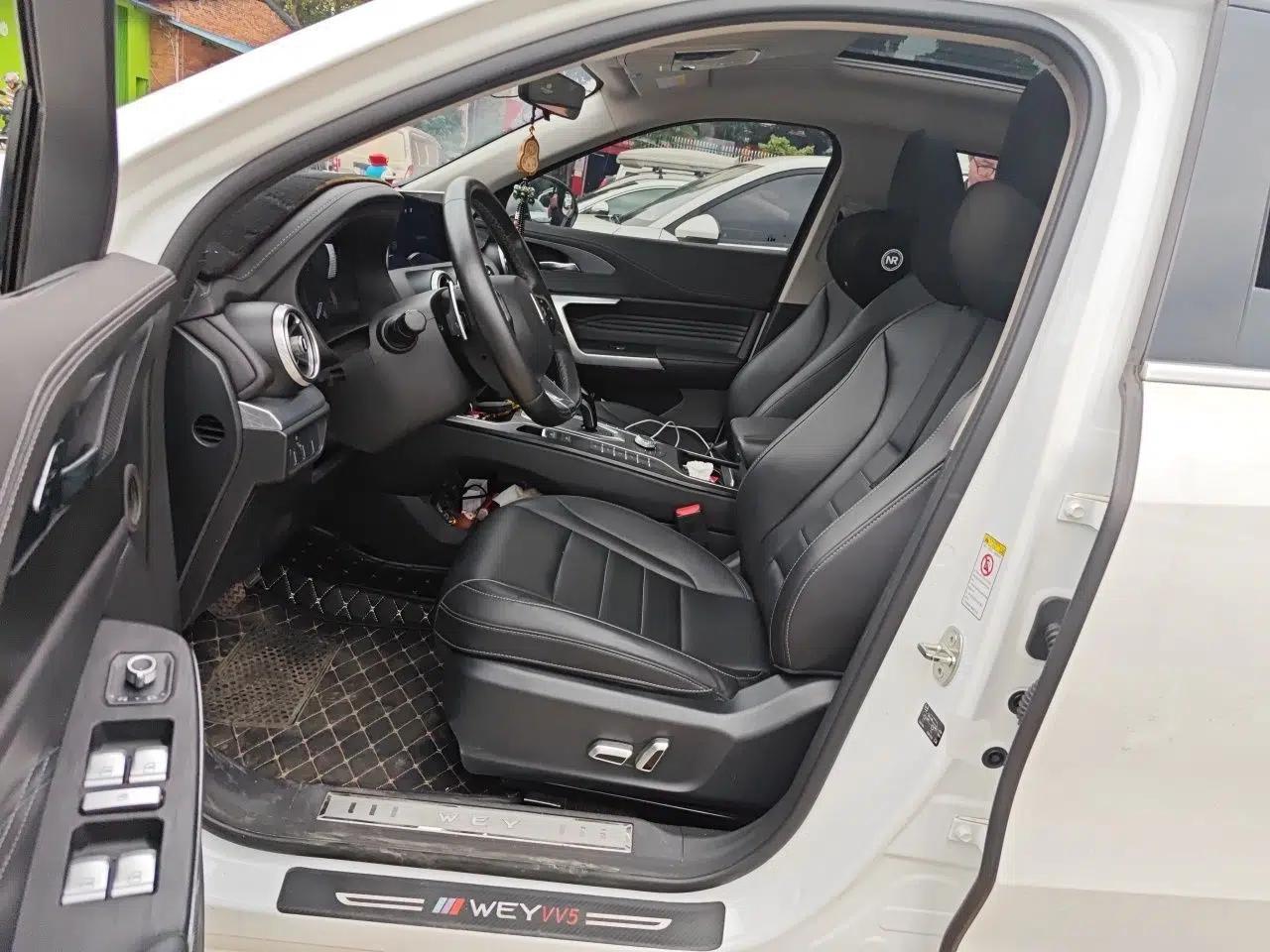 Wey VV5 2020 1.5T Two-Wheel Drive Color Pioneer — миниатюра 17